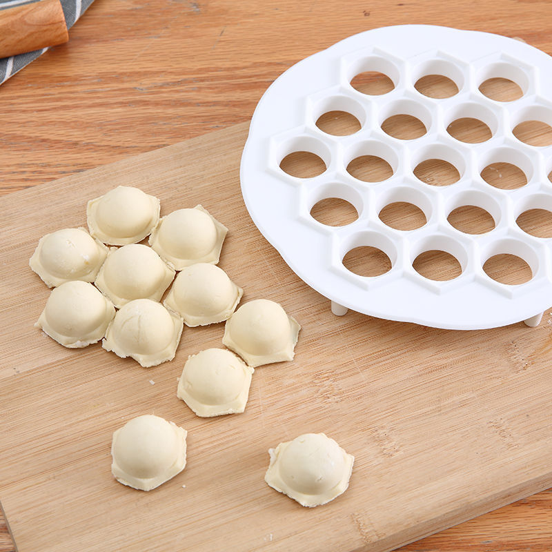 Dumpling-Form mit 19 Löchern,  – Kitchen Gadgets Dumpling Maker Bewertung und Preis